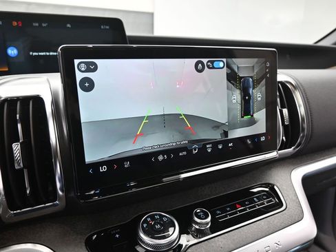 New 2026 Ford Expedition Tremor image 15