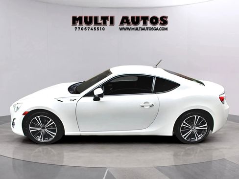 Used 2013 Scion FR-S RWD image 6