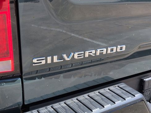 New 2026 Chevrolet Silverado 2500 ZR2 image 6