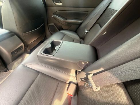 Used 2019 Nissan Altima 2.5 SR w/ SR Premium Package FWD image 33