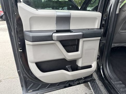 Used 2019 Ford F150 XLT w/ Equipment Group 302A Luxury AWD/4WD image 23