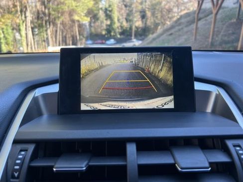 Used 2016 Lexus NX 200t FWD image 24