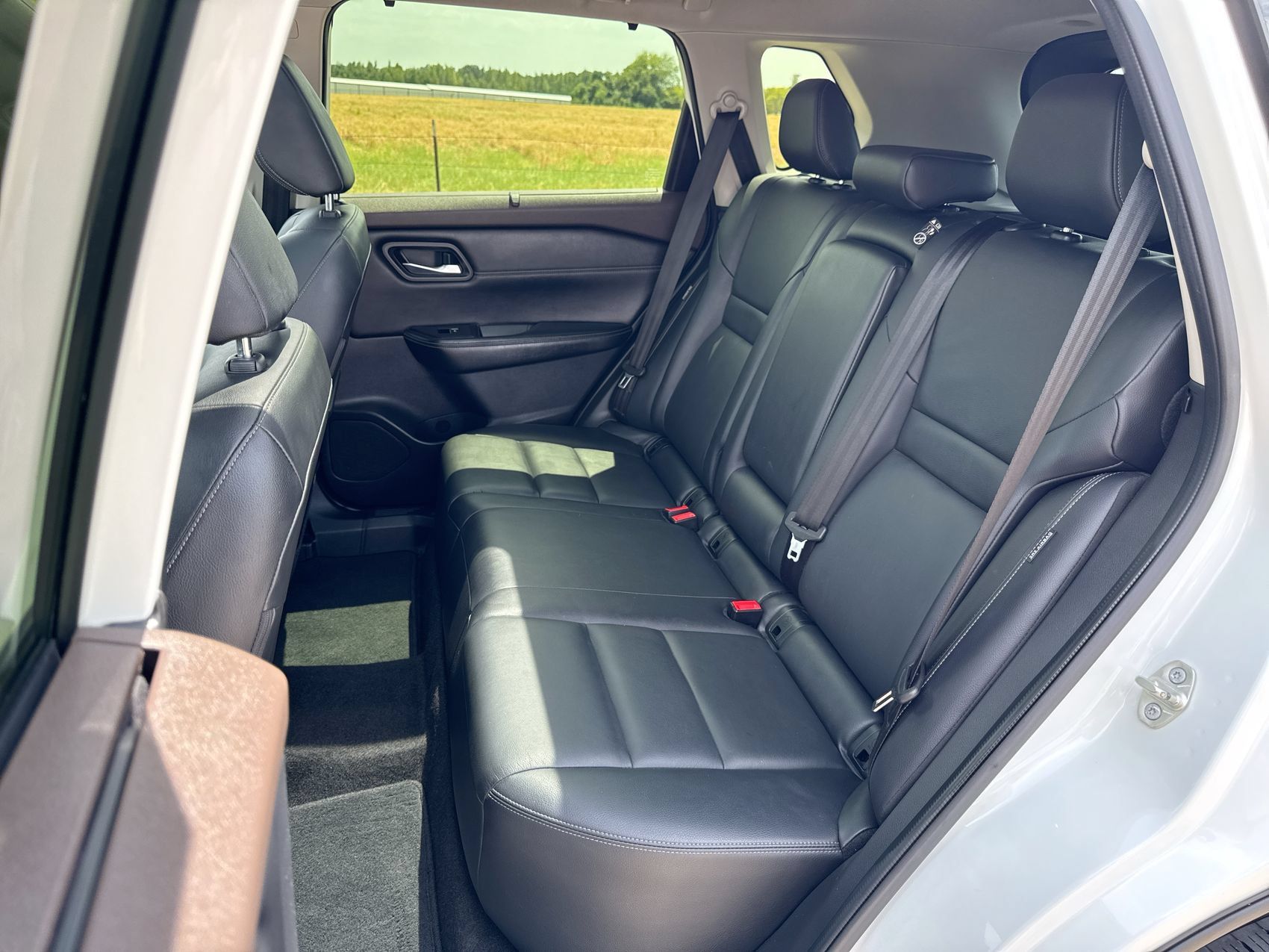 Used 2023 Nissan Rogue SL w/ SL Premium Package FWD image 23