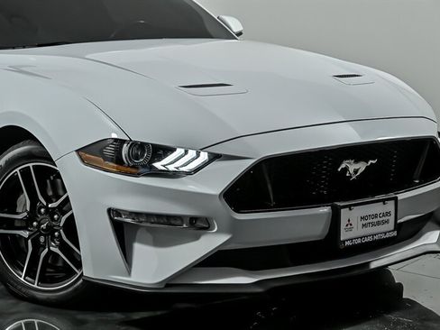 Used 2021 Ford Mustang GT Premium w/ Equipment Group 401A RWD image 2