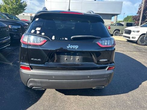 Used 2021 Jeep Cherokee Latitude Lux w/ Comfort/Convenience Group AWD/4WD image 3