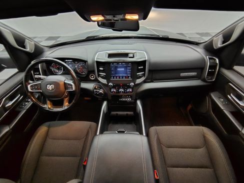 Used 2019 RAM 1500 Big Horn AWD/4WD image 2