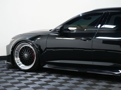 Used 2021 Audi RS 6 w/ Carbon Optic Package image 19