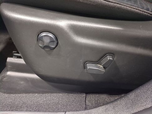 Used 2023 Dodge Durango GT image 17