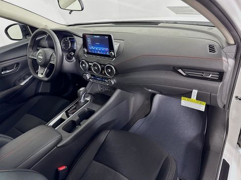 New 2025 Nissan Sentra SR image 27