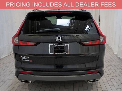 Used 2025 Honda CR-V Sport image 4