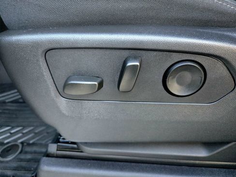 Used 2025 Chevrolet Silverado 1500 LT Trail Boss w/ Convenience Package II image 26