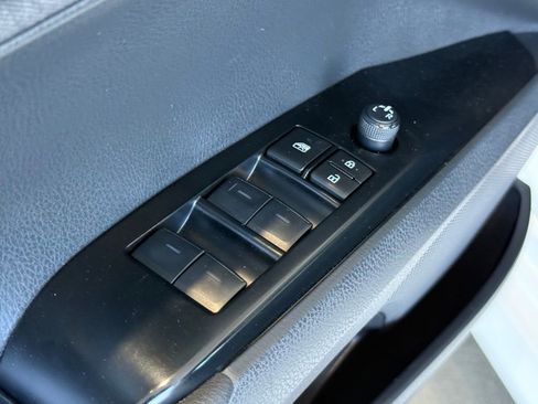 Used 2025 Toyota Camry LE image 17