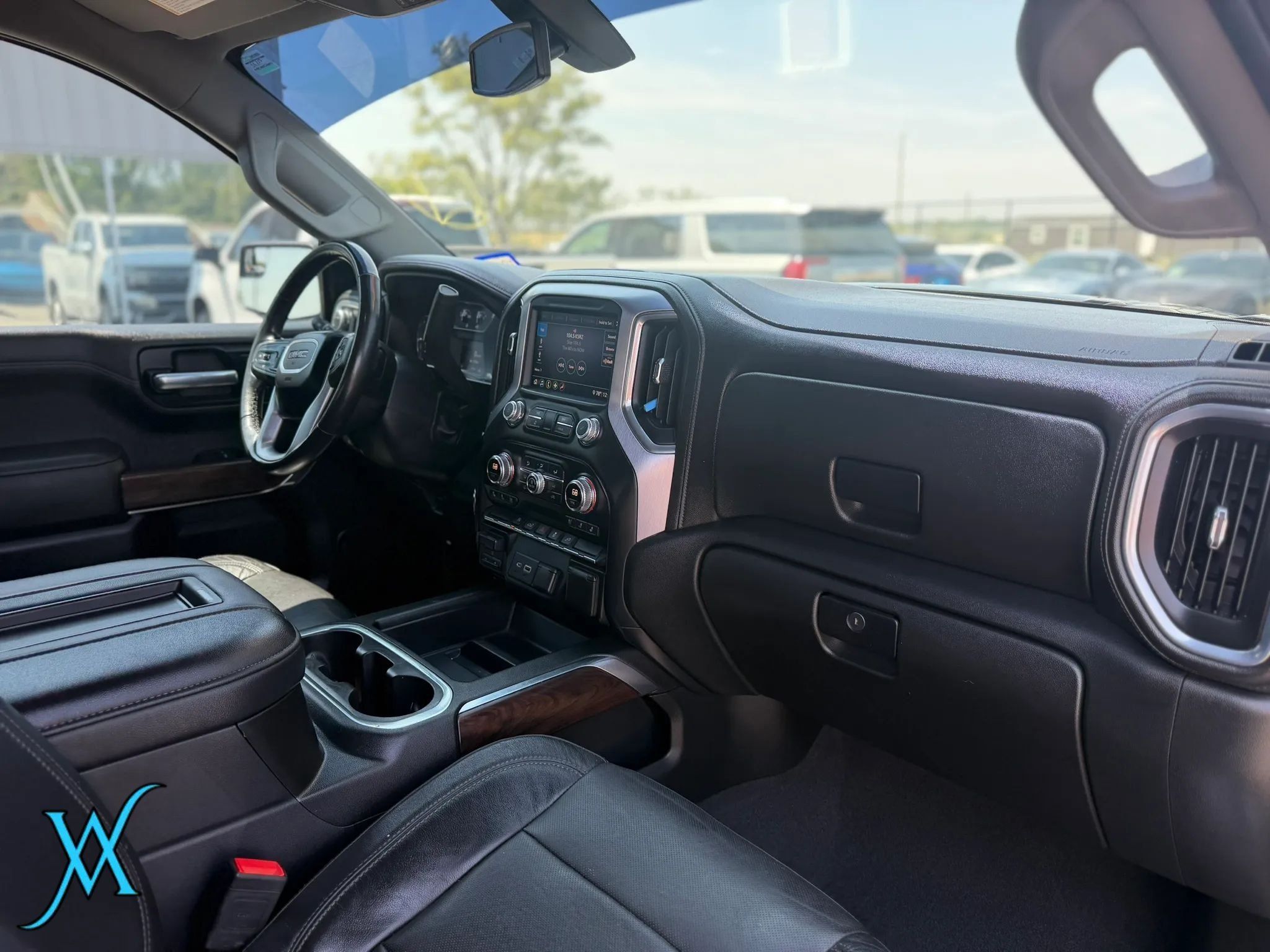 Used 2020 GMC Sierra 1500 SLT AWD/4WD image 21