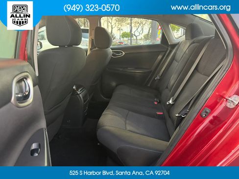 Used 2018 Nissan Sentra SR FWD image 14