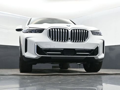 New 2026 BMW X5 sDrive40i w/ Parking Assistance Package image 45