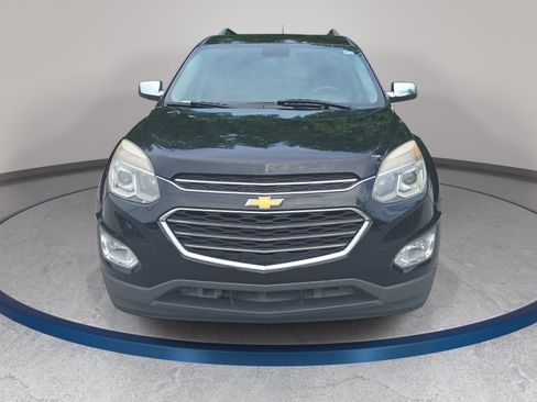 Used 2017 Chevrolet Equinox Premier w/ Enhanced Convenience Package FWD image 2