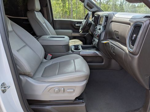 Used 2021 Chevrolet Silverado 1500 LTZ w/ Technology Package image 38