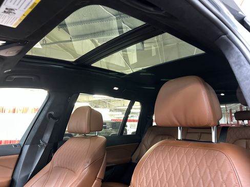 Used 2024 BMW X7 xDrive40i w/ Executive Package AWD/4WD image 27