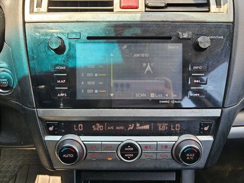 Used 2017 Subaru Legacy 3.6R Limited image 23