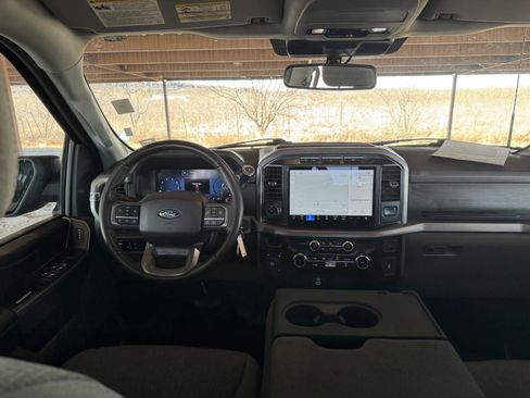 Used 2024 Ford F150 XLT image 22