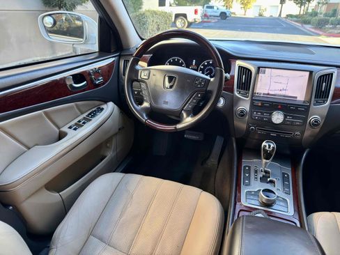 Used 2011 Hyundai Equus Ultimate image 23