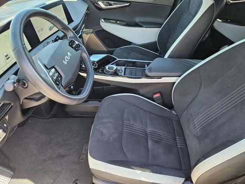 Used 2023 Kia EV6 GT-Line w/ GT-Line Suede Seat Package RWD image 11
