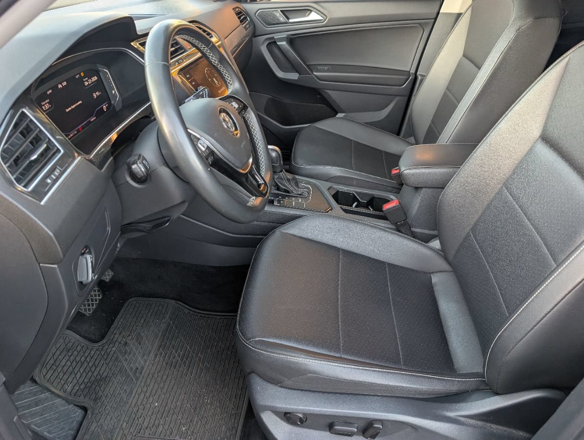 Used 2021 Volkswagen Tiguan SEL FWD image 19