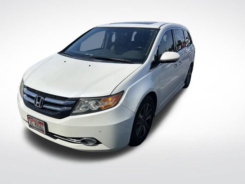 Used 2016 Honda Odyssey Touring image 1