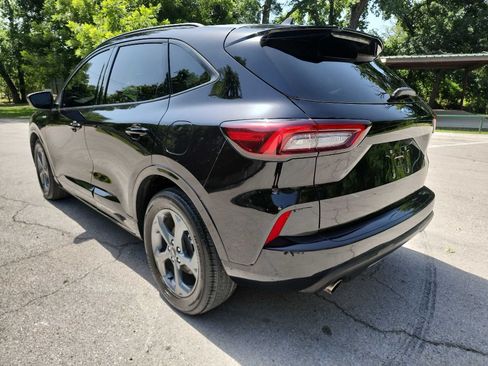 Used 2023 Ford Escape ST-Line FWD image 5