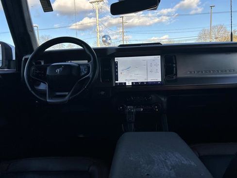 Certified 2023 Ford Bronco Outer Banks image 18