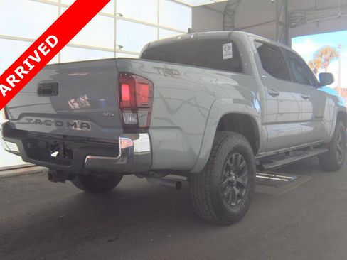 Used 2021 Toyota Tacoma SR5 image 4