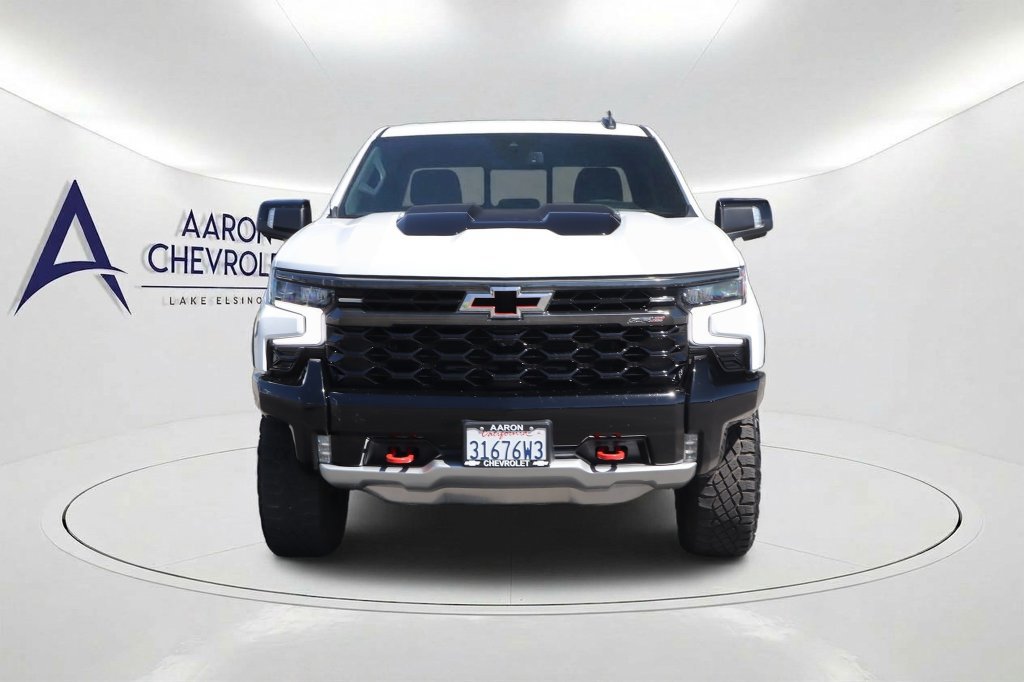 Used 2024 Chevrolet Silverado 1500 ZR2 AWD/4WD image 2