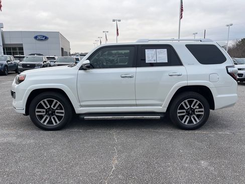 Used 2022 Toyota 4Runner Limited image 8