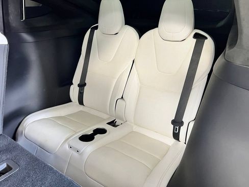 Used 2022 Tesla Model X AWD/4WD image 20