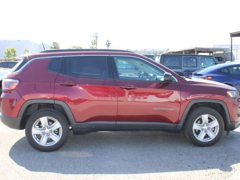 Used 2022 Jeep Compass Latitude w/ Convenience Group image 6