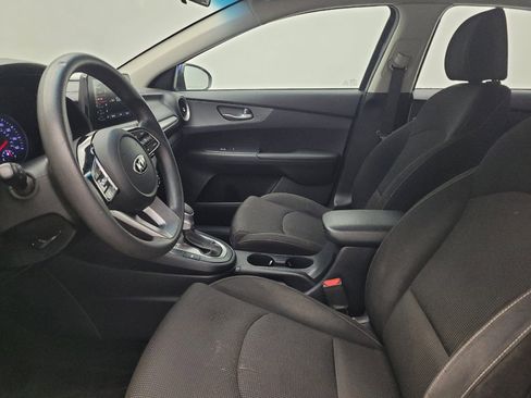 Used 2021 Kia Forte LXS FWD image 17