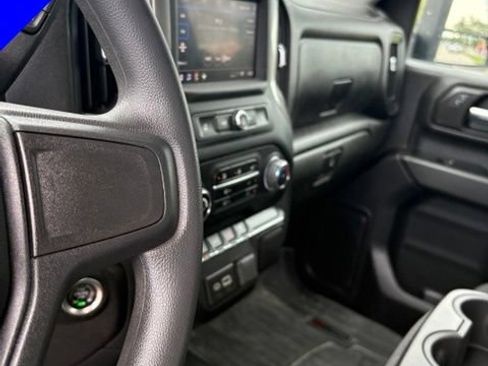 Used 2024 Chevrolet Silverado 2500 W/T AWD/4WD image 15