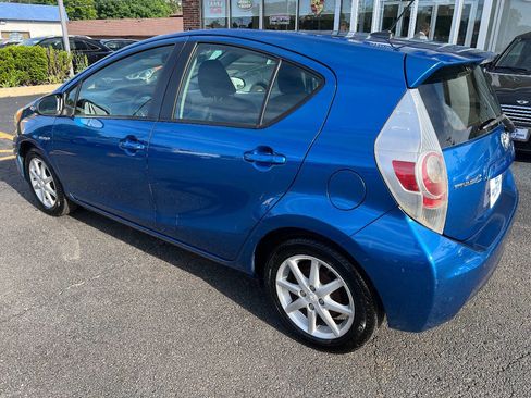 Used 2012 Toyota Prius C Three FWD image 12
