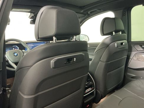 New 2026 BMW X5 sDrive40i w/ Climate Comfort Package image 29