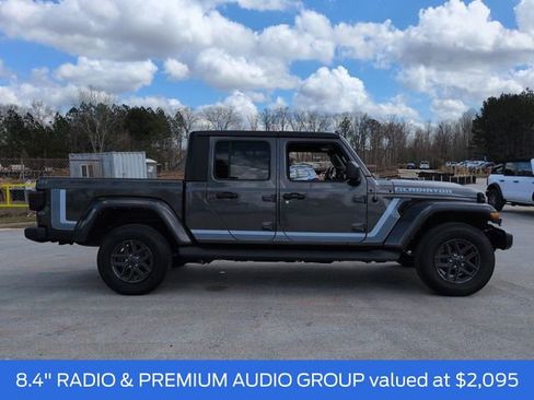 Used 2021 Jeep Gladiator Sport image 4