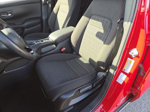 Used 2025 Honda HR-V Sport image 24