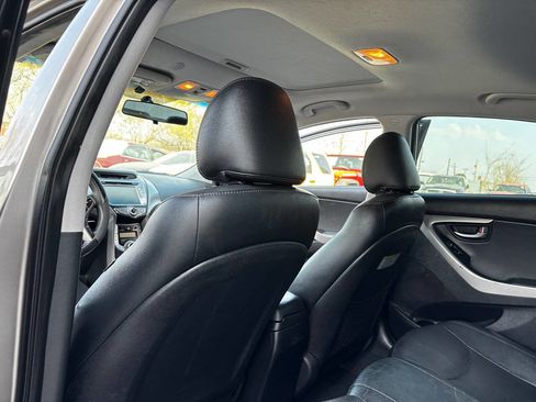 Used 2013 Hyundai Elantra Limited w/ Technology Pkg image 7