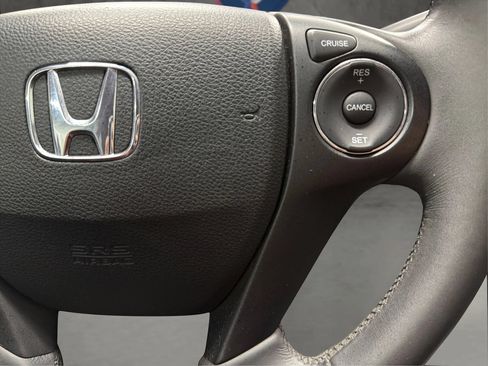 Used 2015 Honda Accord Sport image 21