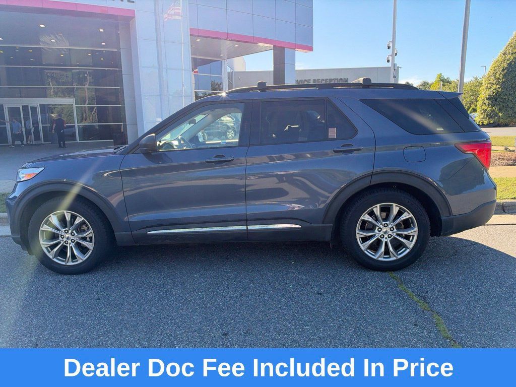 Used 2021 Ford Explorer XLT w/ Equipment Group 202A RWD image 1