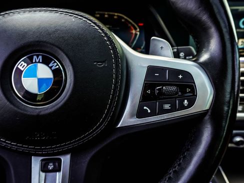 Used 2022 BMW X7 xDrive40i w/ M Sport Package image 29