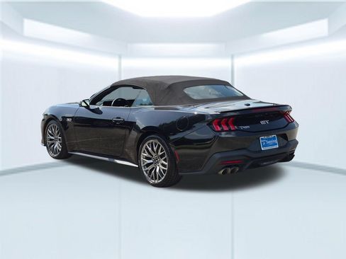 Used 2024 Ford Mustang GT Premium RWD image 3