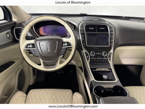 Used 2020 Lincoln Nautilus Black Label AWD/4WD image 16