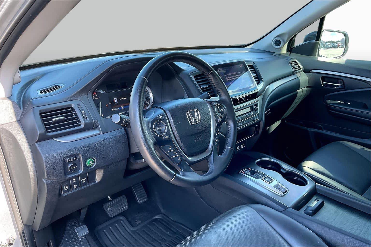 Used 2020 Honda Ridgeline RTL image 18