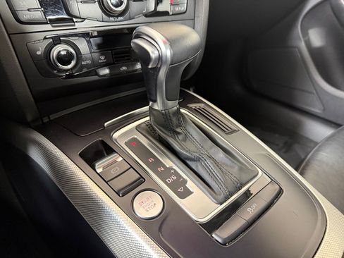 Used 2016 Audi A4 2.0T Premium w/ Convenience Plus Package image 15