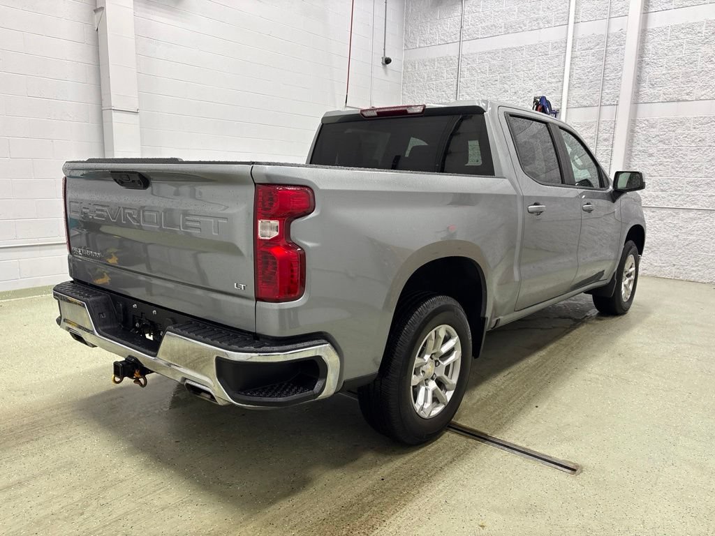 Used 2024 Chevrolet Silverado 1500 LT AWD/4WD image 4